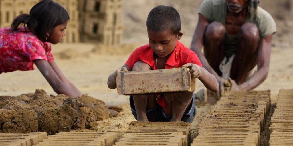 बालमजुरी विरुद्ध जागतिक दिवस