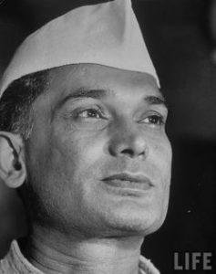 जयप्रकाश नारायण – स्वातंत्र्यसैनिक व सर्वोदयी नेते